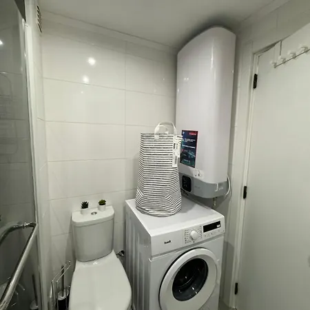 Apartment Big Studio Na Rua Da Oura, *