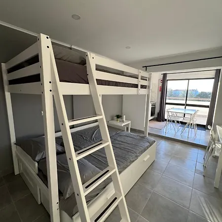 Big Studio Na Rua Da Oura, Apartment Albufeira